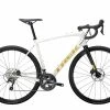 Vélo Route TREK Domane AL 4 Disque Blanc Era 2 Vélo Route TREK Domane AL 4 Disque Blanc Era -Accessoires Vélo Importe Boutique Velo Route TREK Domane AL 4 Disque Blanc Era zoom