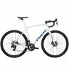 Vélo Route TREK Domane SLR 6 ETap Blanc Bleu -Accessoires Vélo Importe Boutique trek22 domslr6ebb47 Velo Route TREK Domane SLR 6 eTap Blanc Bleu 1x1200