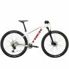 VTT Semi-Rigide TREK X-Caliber 8 Blanc Rouge -Accessoires Vélo Importe Boutique trek22 xcal8brL VTT Semi Rigide TREK X Caliber 8 Blanc Rouge 1x1200